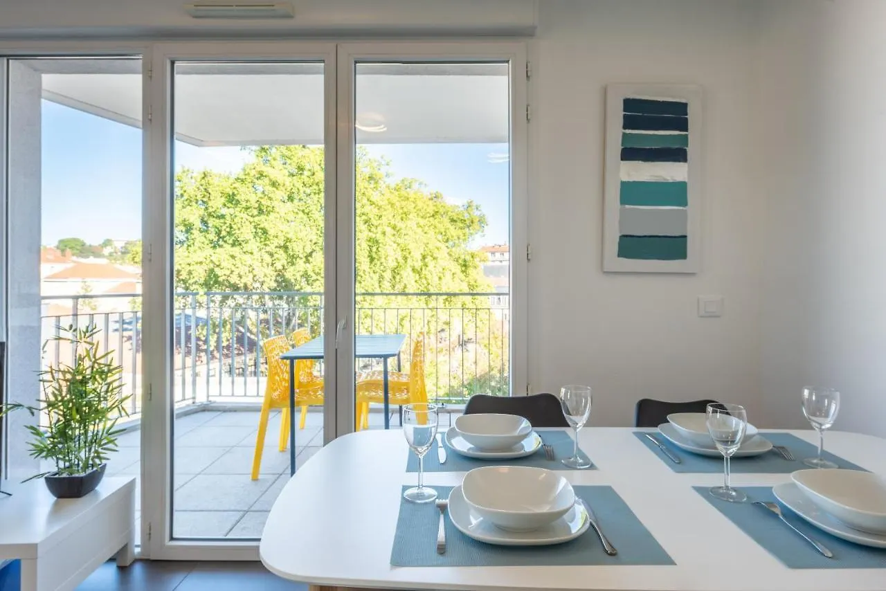 Bluemary - Spacieux T3 Garage Balcon Lione